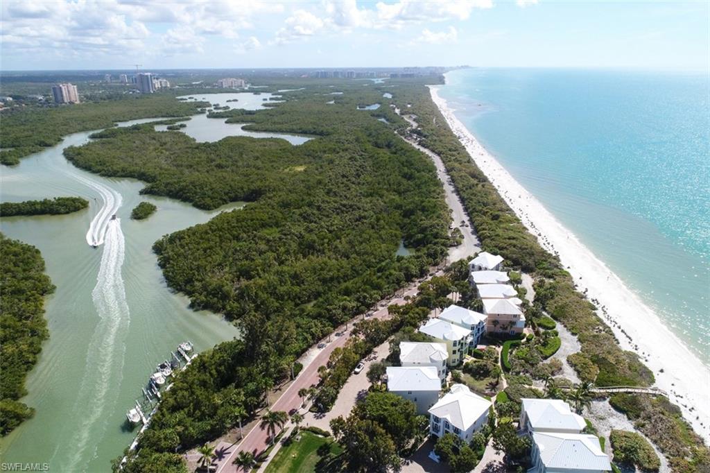 COTTAGES AT BAREFOOT - Residential