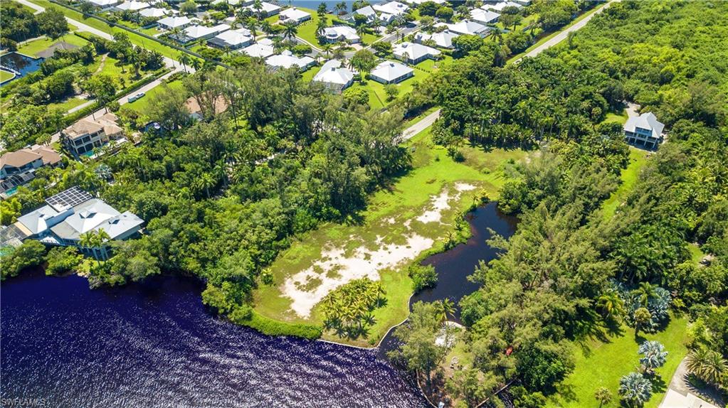 METES AND BOUNDS - Land