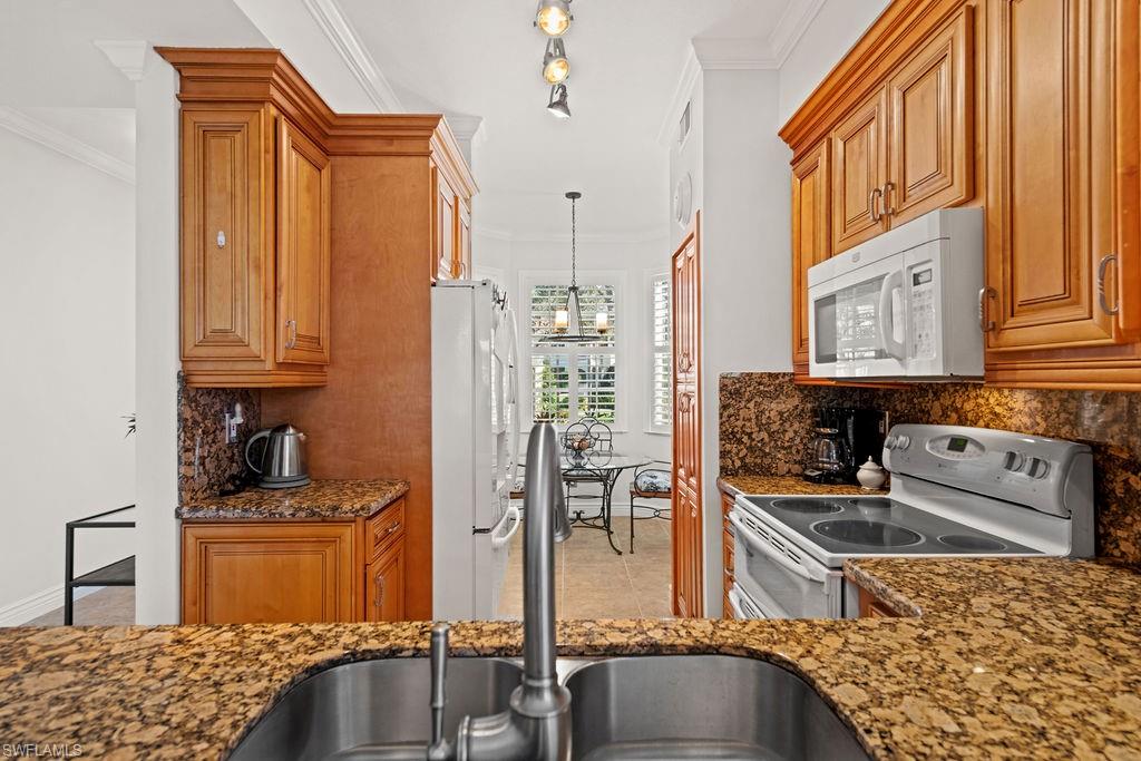 CARRINGTON - Residential Lease