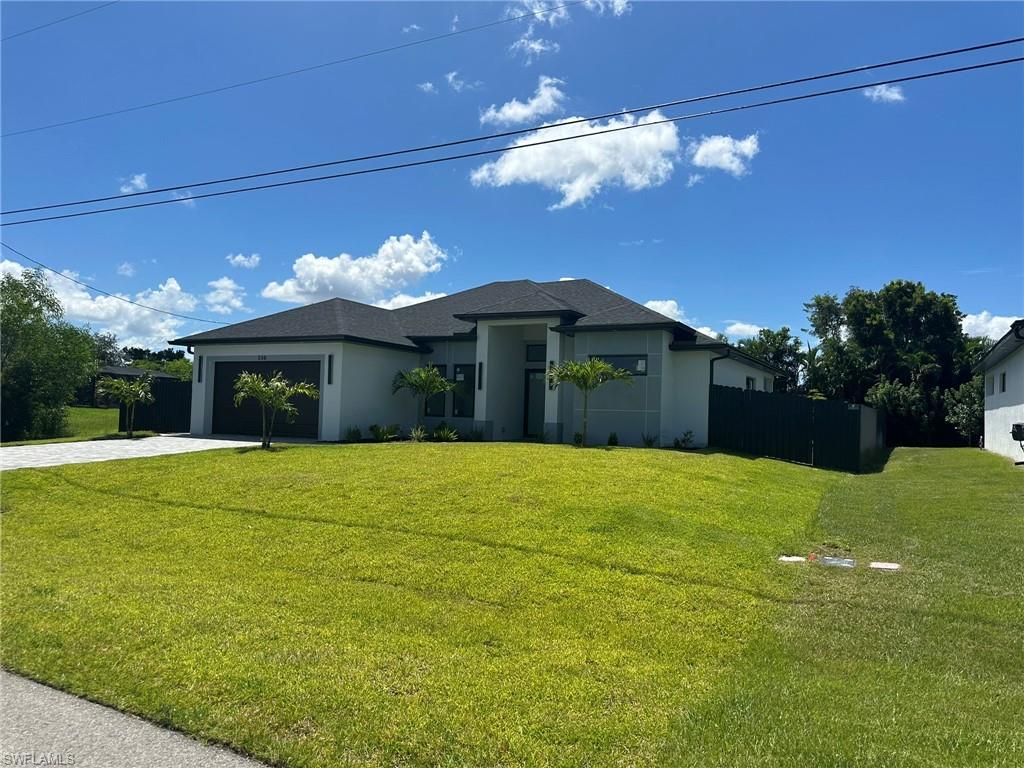 CAPE CORAL - Residential