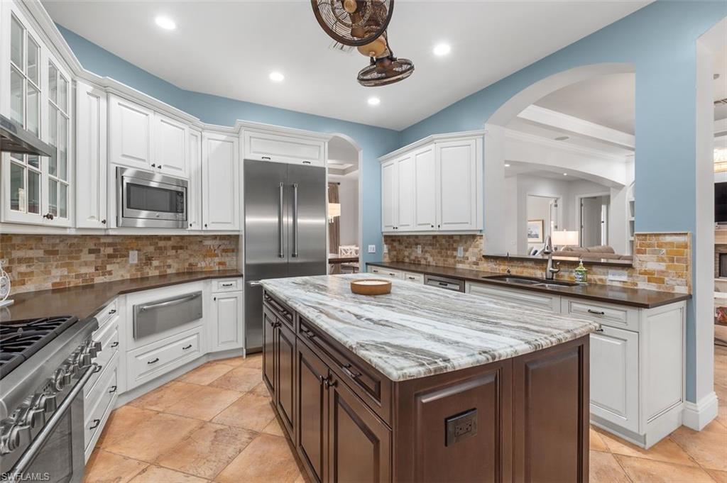 RIVER POINT - Residential