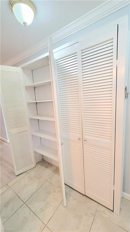 VALLEY STREAM COURT - Residential Lease