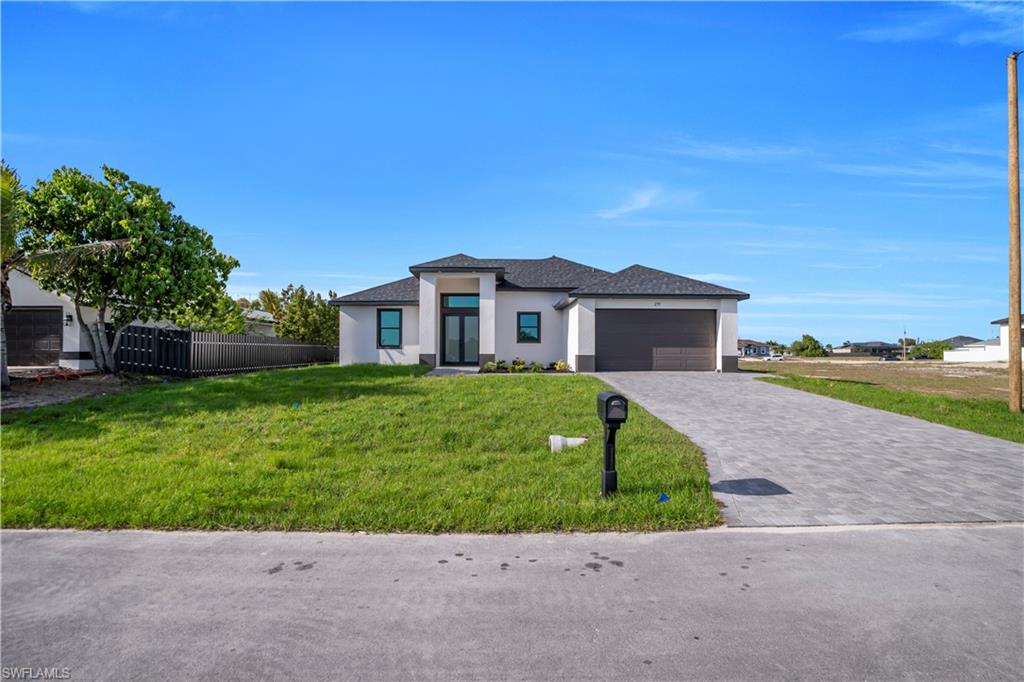 CAPE CORAL - Residential