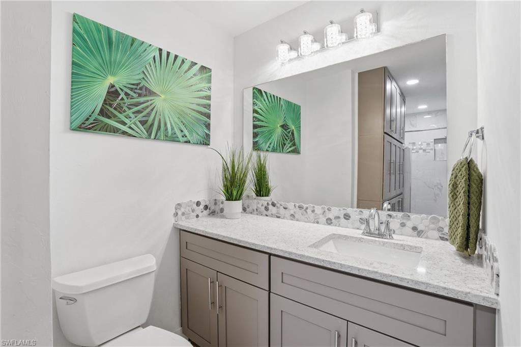 RIVER MANOR - Residential
