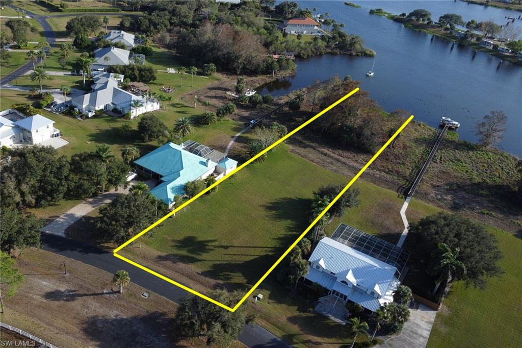 RIVERWIND COVE - Land