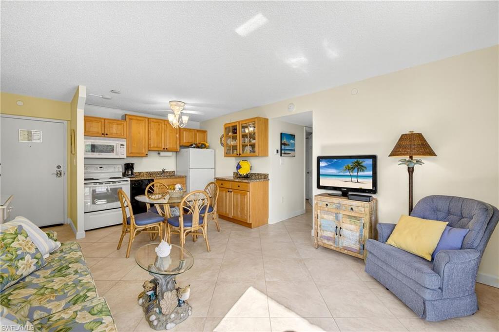 8701 Estero BLVD 105