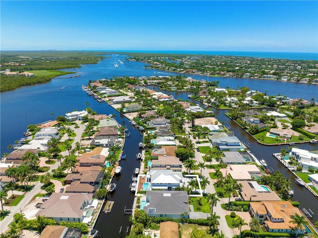 ROYAL HARBOR - Residential