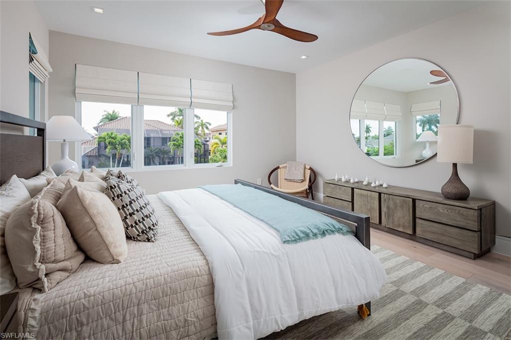 ROYAL HARBOR - Residential