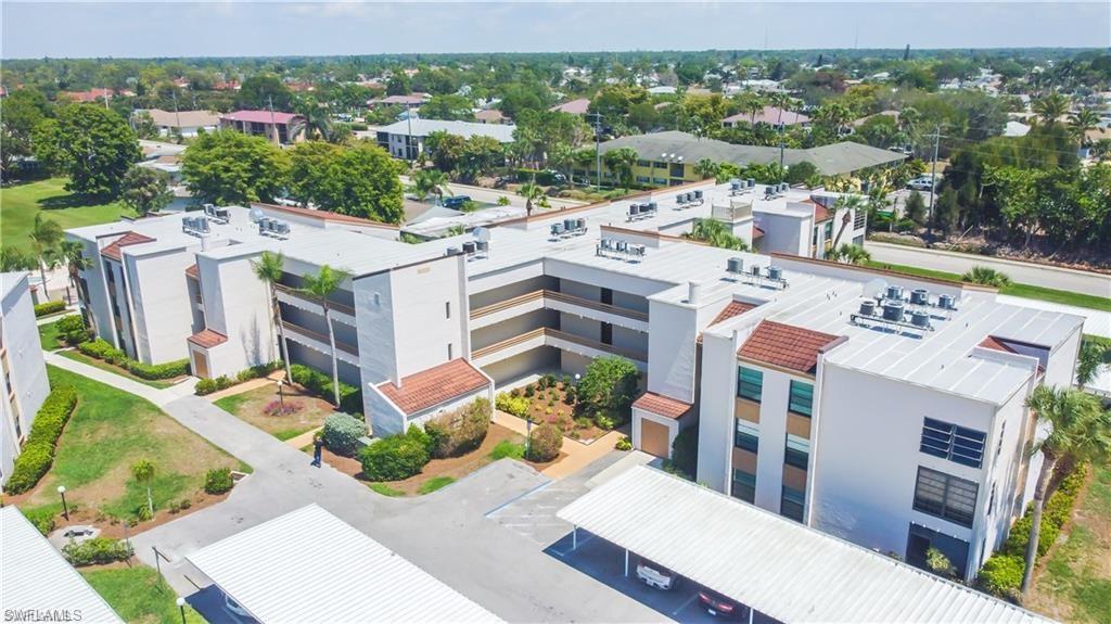 LAKEWOOD - Residential