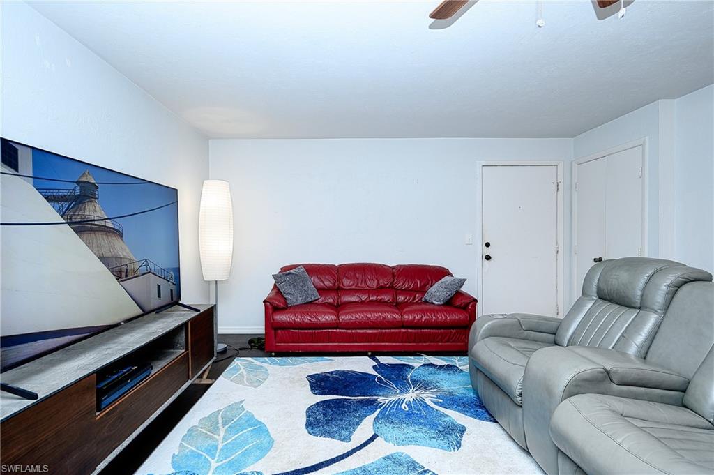 LAKEWOOD - Residential