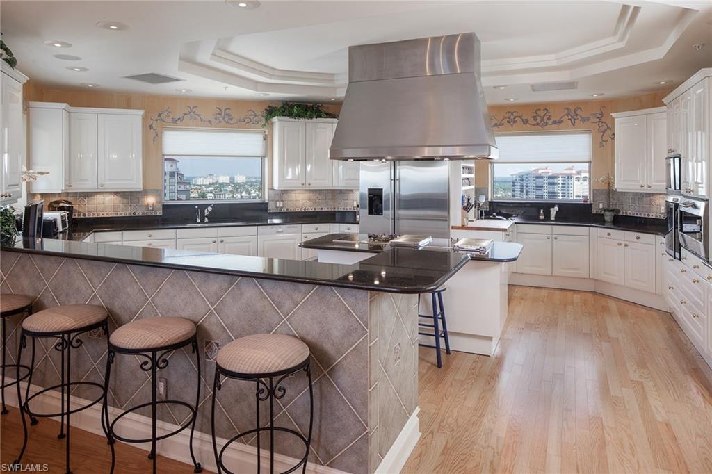 BILTMORE AT BAY COLONY - Residential