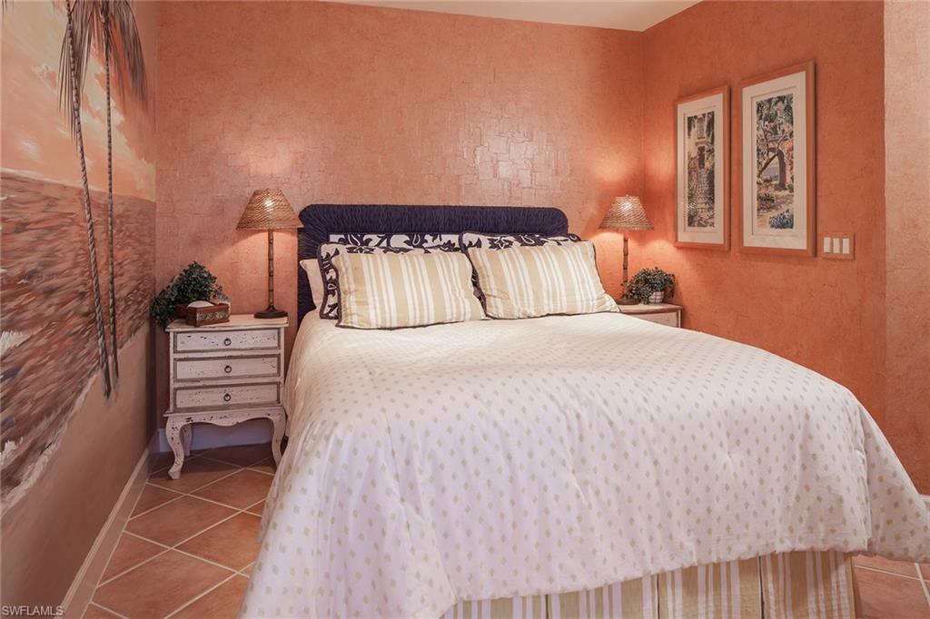 BILTMORE AT BAY COLONY - Residential