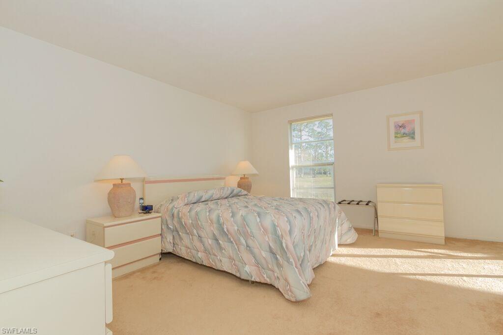 LAKEWOOD VILLAS - Residential