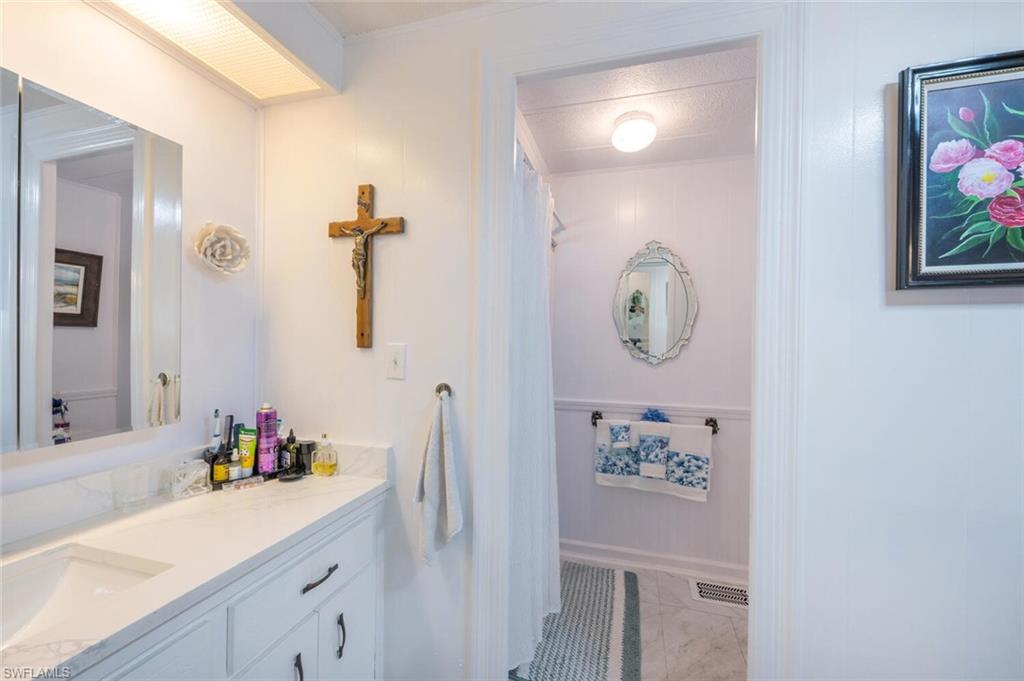 RIVIERA GOLF ESTATES - Residential