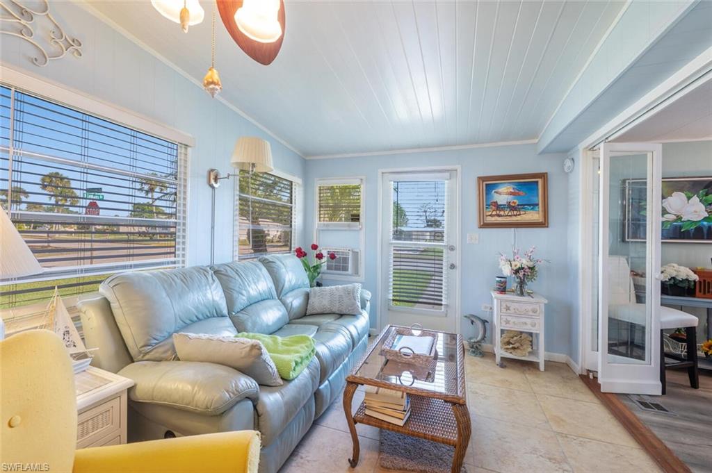 RIVIERA GOLF ESTATES - Residential