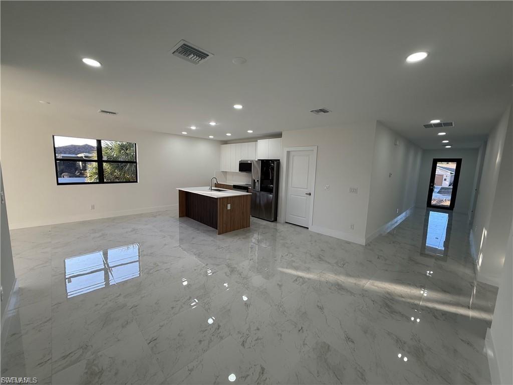 CAPE CORAL - Residential Lease