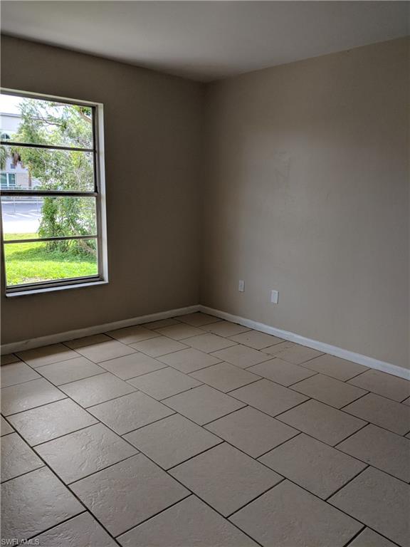 GOLDEN GATE CITY - Residential