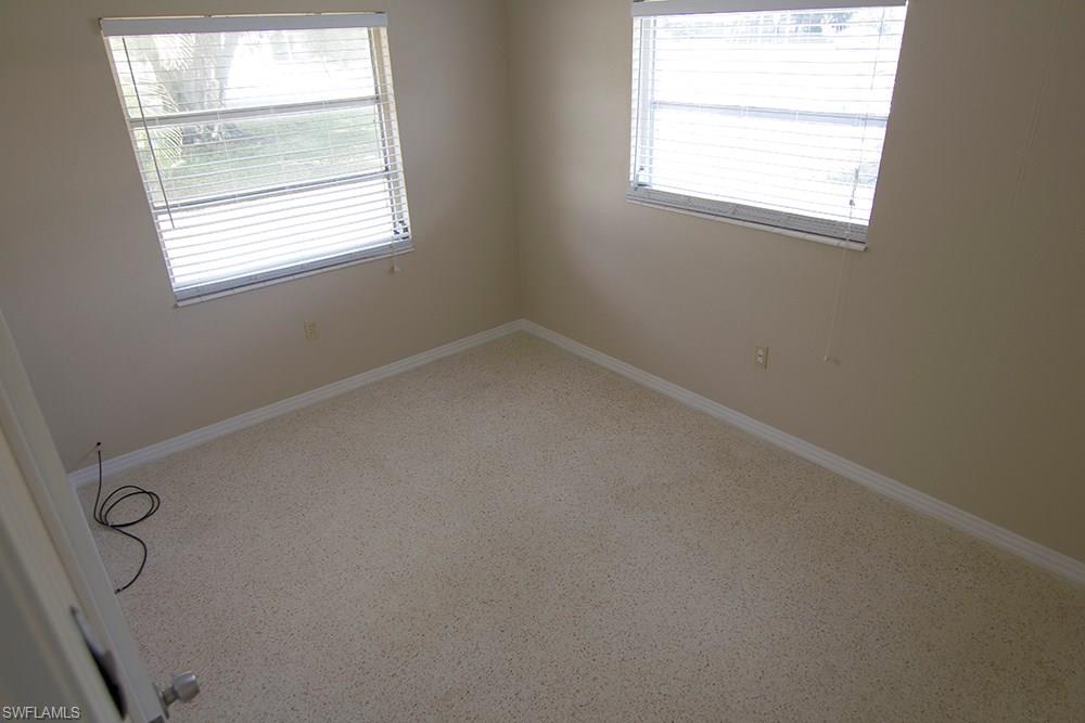 LITTLE GROVES - Residential