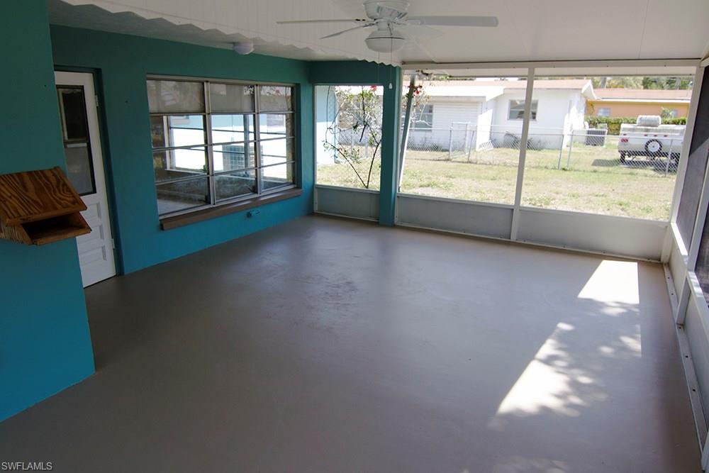 LITTLE GROVES - Residential