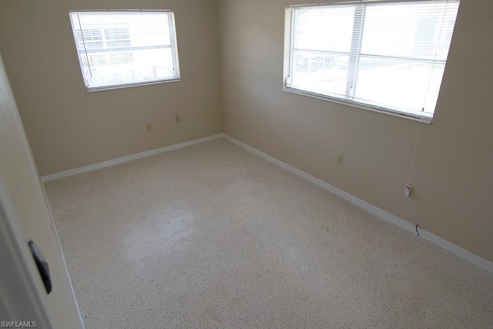 LITTLE GROVES - Residential