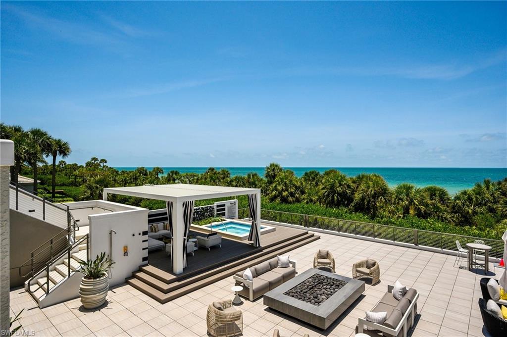 WINDSOR AT BAY COLONY - Residential