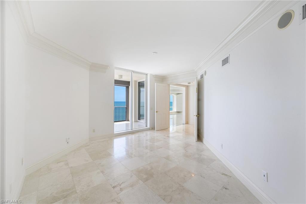 WINDSOR AT BAY COLONY - Residential