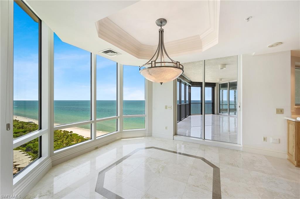 WINDSOR AT BAY COLONY - Residential