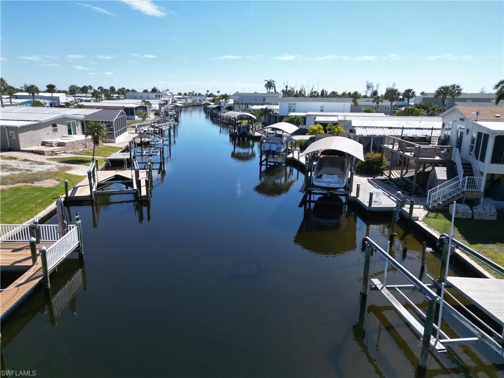 BAYSIDE ESTATES - Land