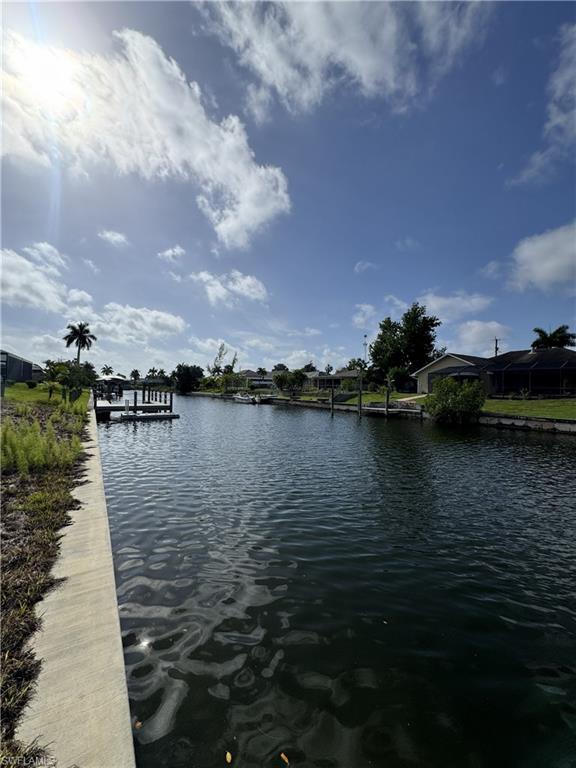 CAPE CORAL - Land