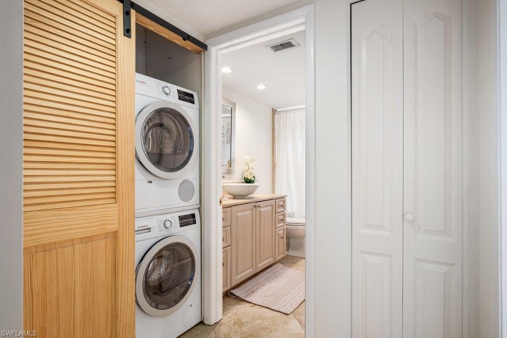 BEACHWOOD CLUB - Residential