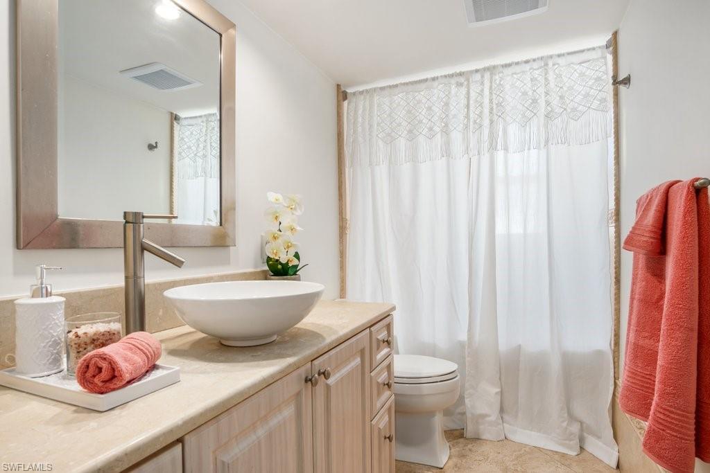 BEACHWOOD CLUB - Residential