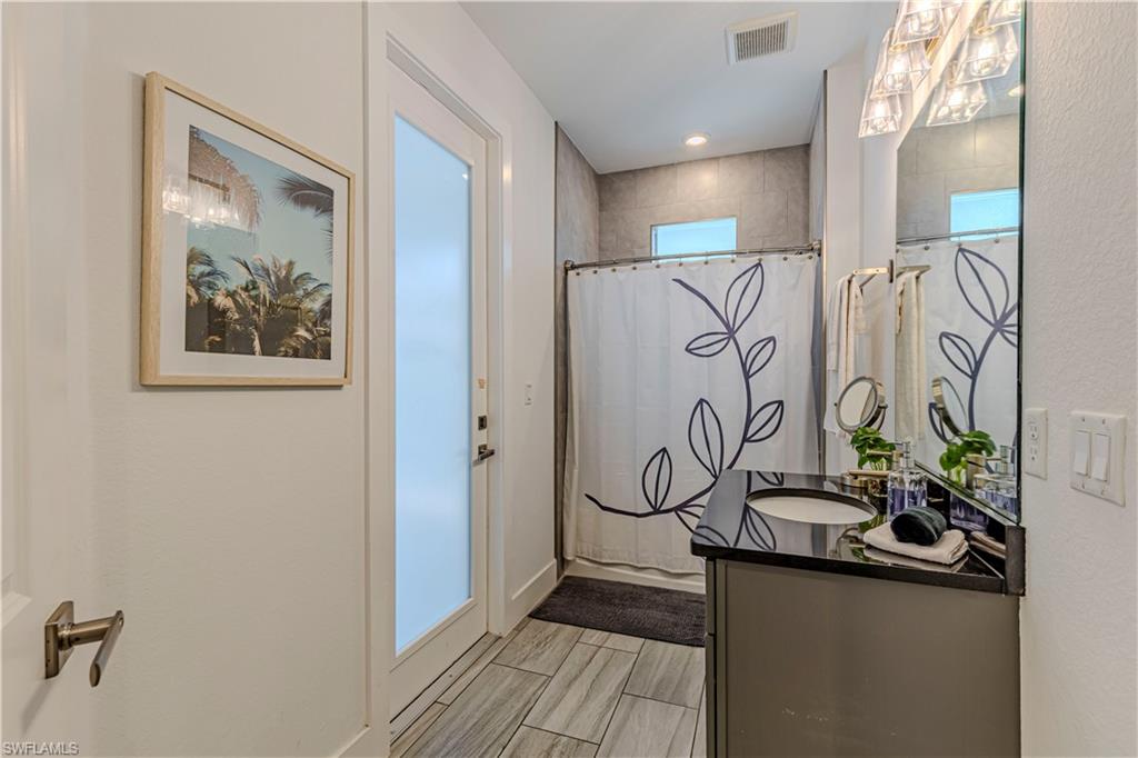 BONITA FARMS - Residential Lease