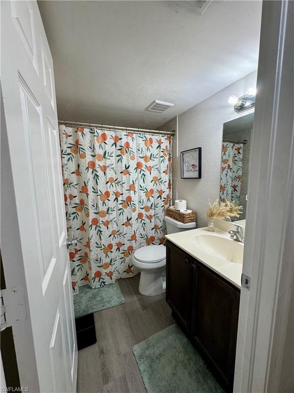 PINE HAVEN CONDO - Residential Lease