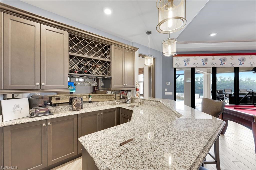 CAPE HARBOUR - Residential