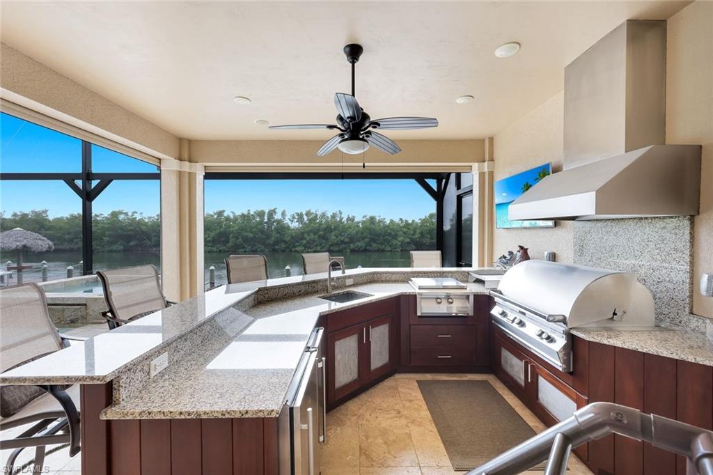 CAPE HARBOUR - Residential