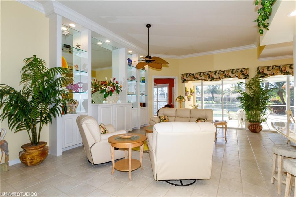 ISLAND WALK - Residential