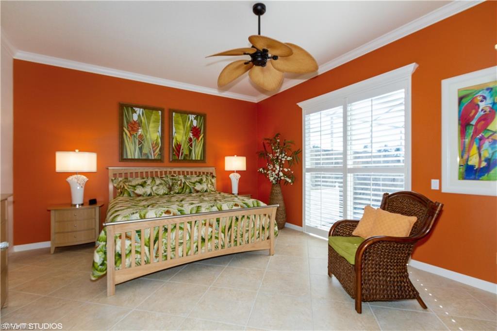 ISLAND WALK - Residential