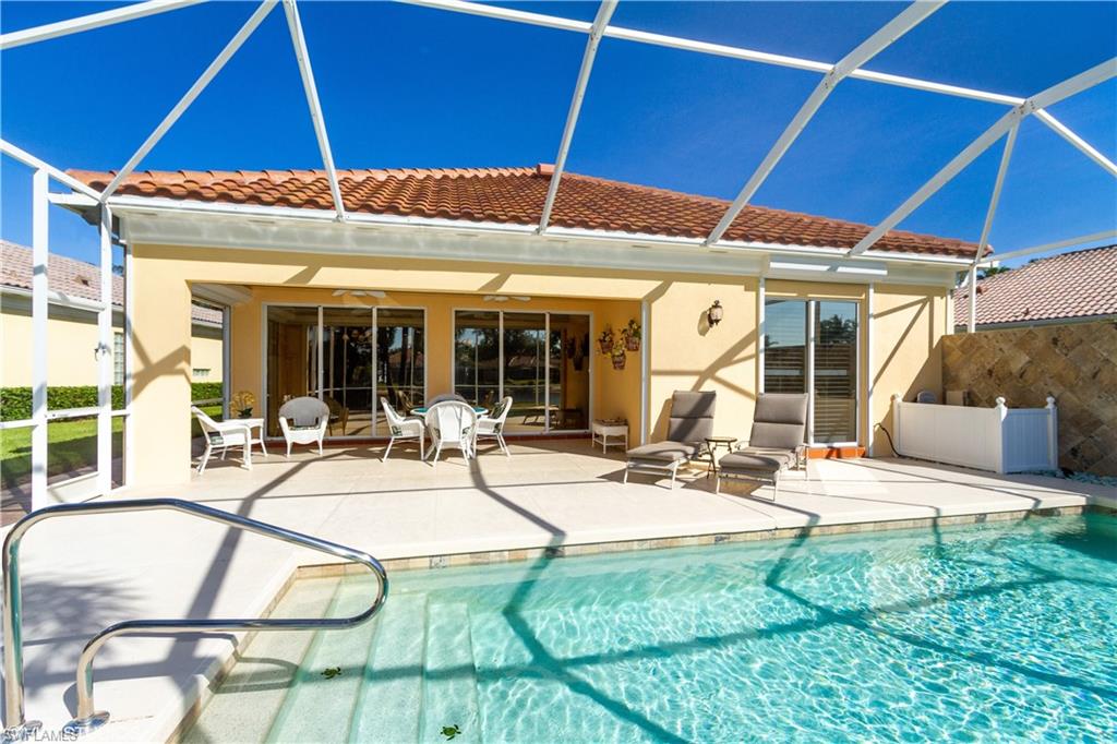 ISLAND WALK - Residential