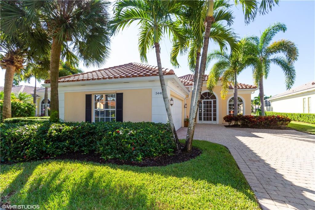 ISLAND WALK - Residential