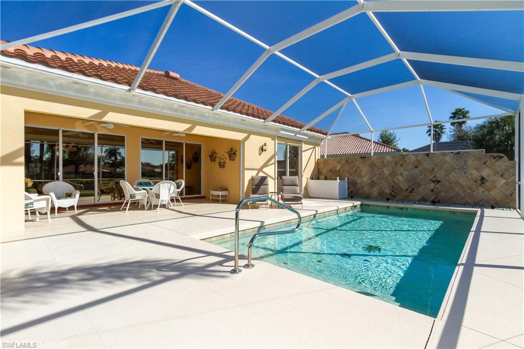 ISLAND WALK - Residential