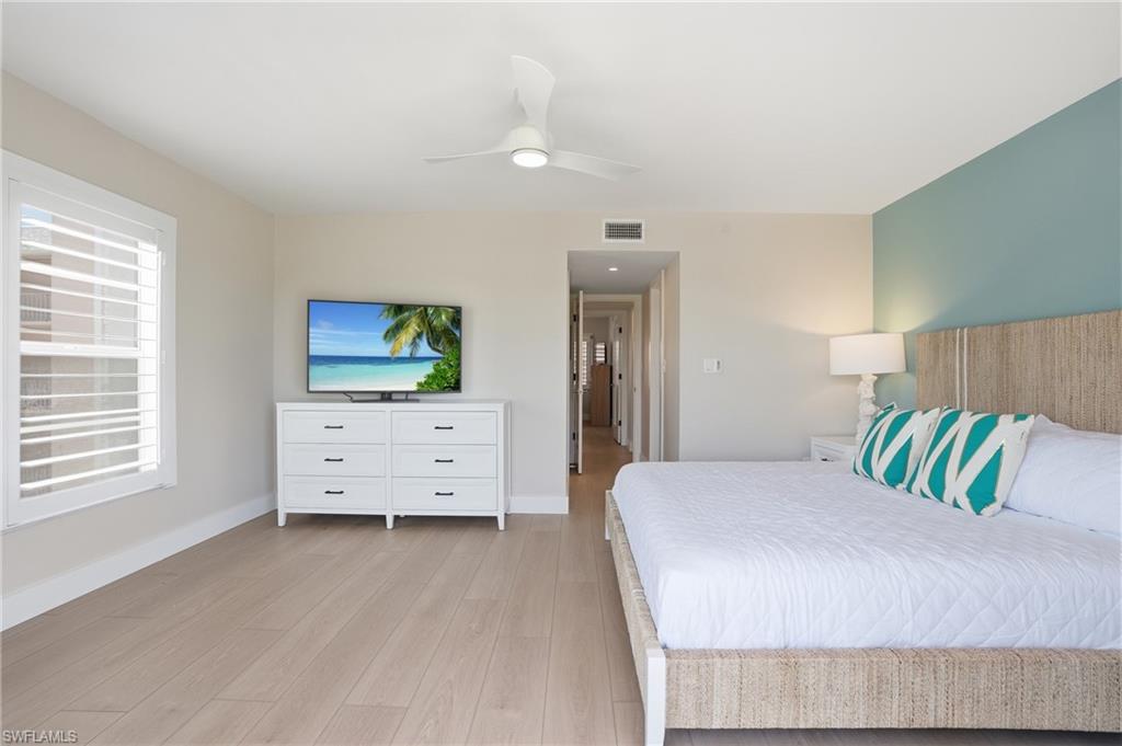 HICKORY SHORES - Residential