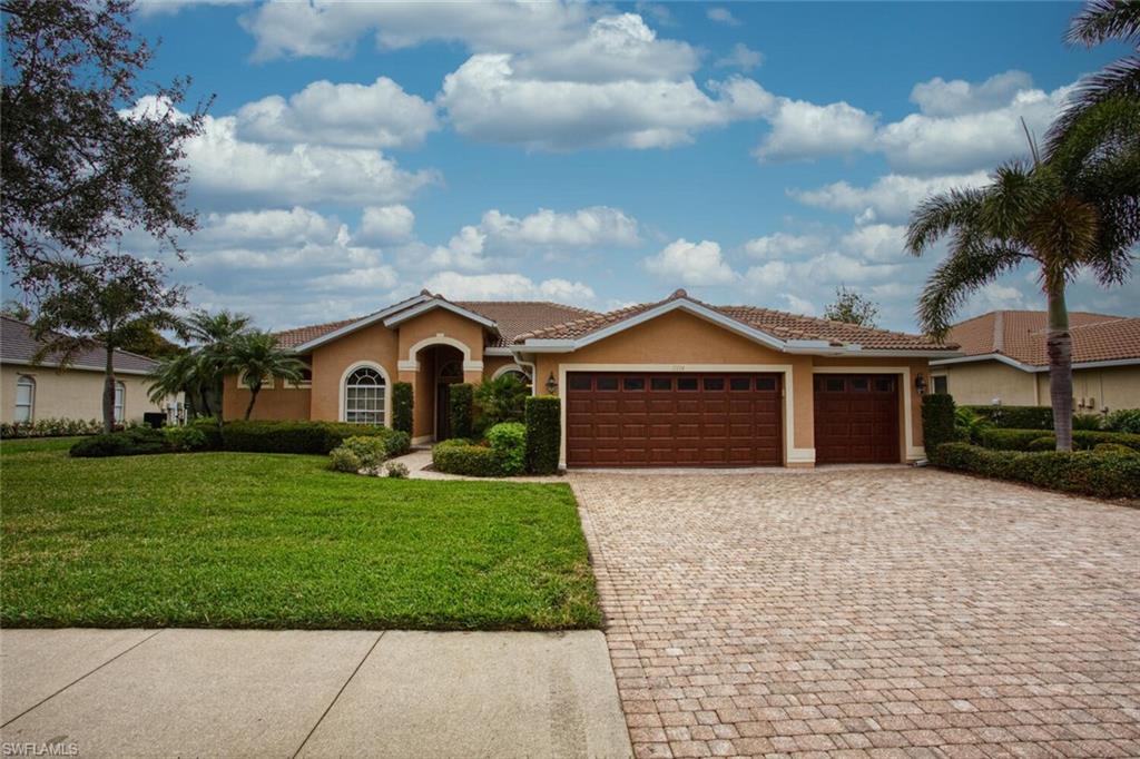 HERITAGE PALMS ESTATES - Residential