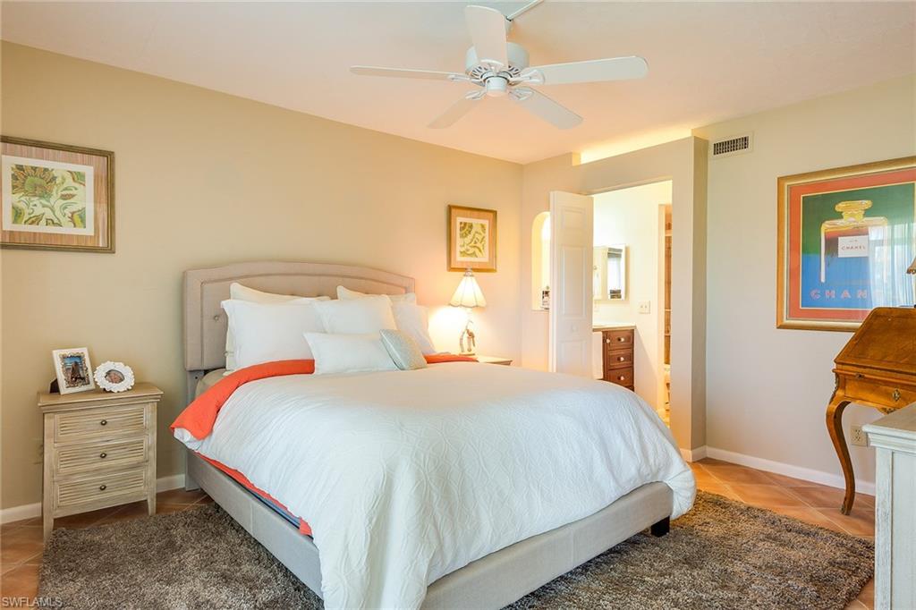 FOUNTAINS III - Residential