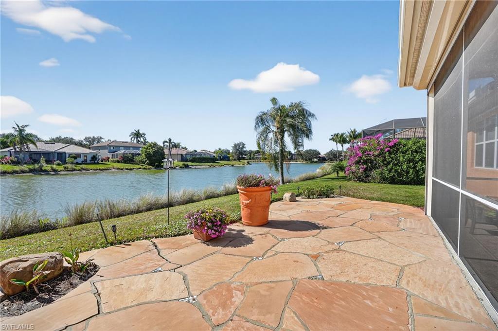 INDIGO LAKES - Residential