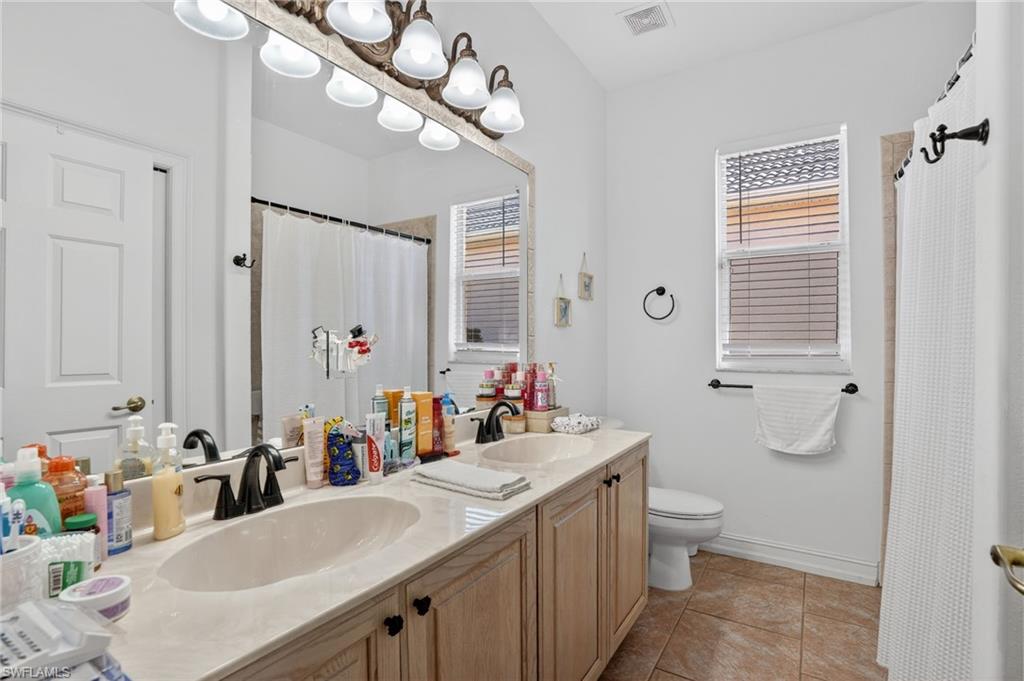 INDIGO LAKES - Residential