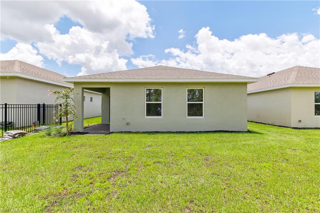 BENTLEY CROSSING - Residential