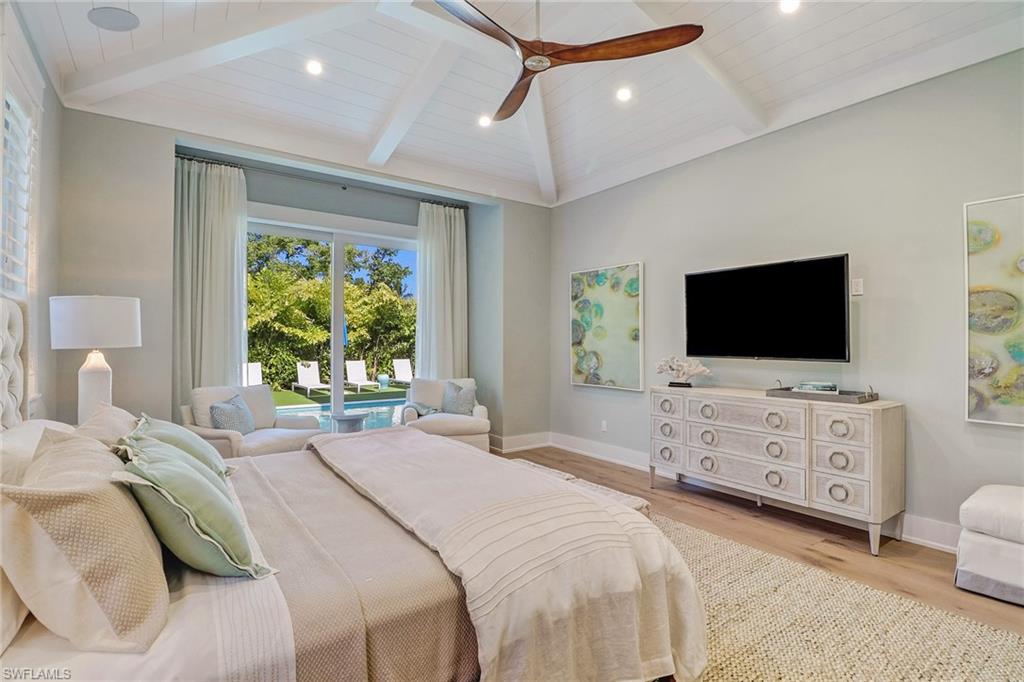 OLDE NAPLES - Residential