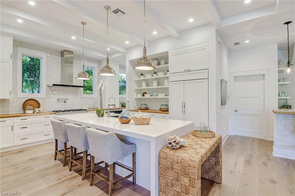 OLDE NAPLES - Residential