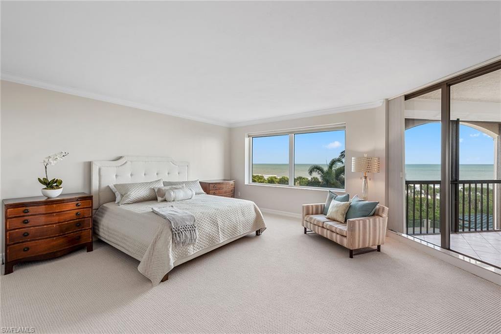 CARLYSLE AT BAY COLONY - Residential