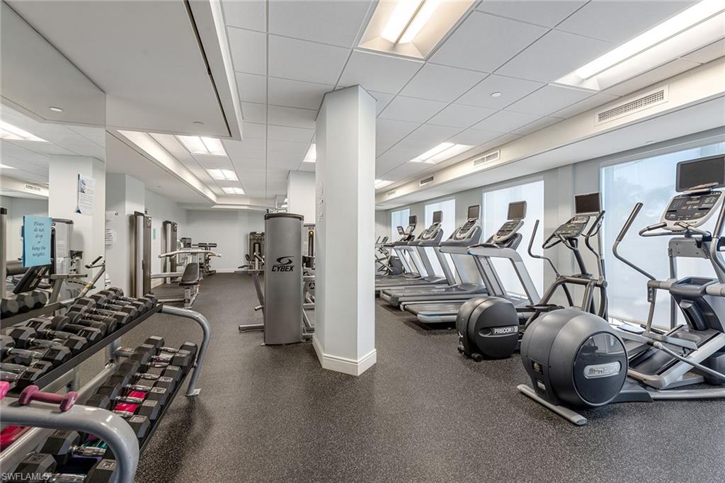 CARLYSLE AT BAY COLONY - Residential